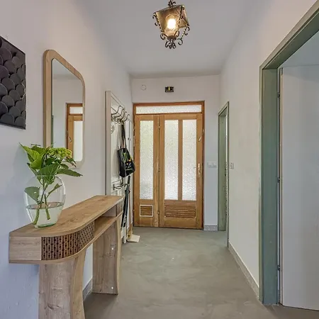 Enolabee Harbour View - Happy Appartamento *