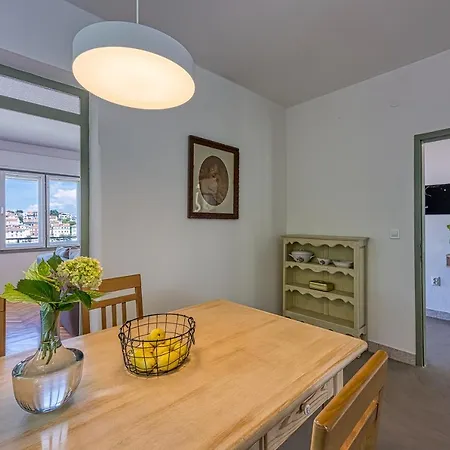 Enolabee Harbour View - Happy *