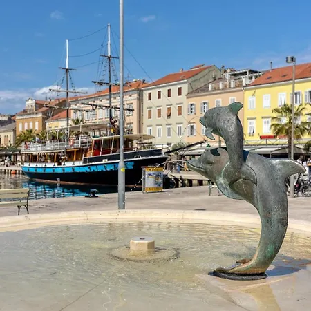 Apartament Enolabee Harbour View - Happy Mali Lošinj